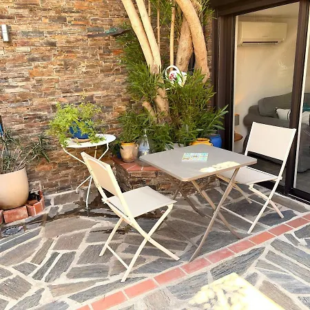 Le Patio De La Rectorie شقة *
